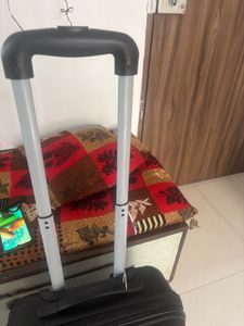 safari brand new trolley bag