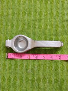 Lemon Squeezer Metal