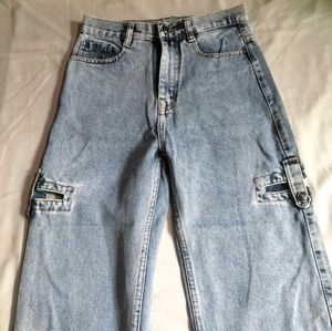 Straight Jeans