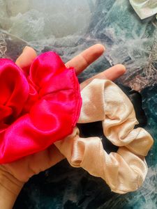Combo Of Hair Rubber And Clips