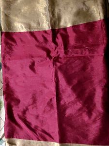 Elegant Maroon Traditional Saree♥️