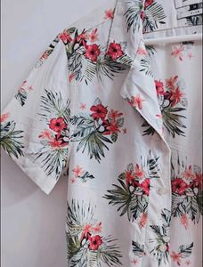 Loose Sleeves Floral Shirt