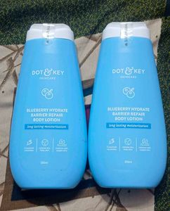 B1G1 🥳🥳 Dot and key body lotion