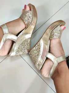 Glittery Wedges Sandals