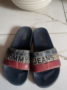 Slides❤️SALEEE