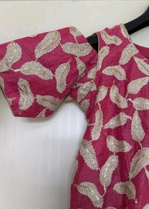 Cream Lehenga With Pink Thread And Sequin Kurti
