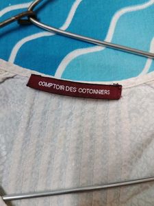 Combo Of Top N Jagging In Imported Fabric