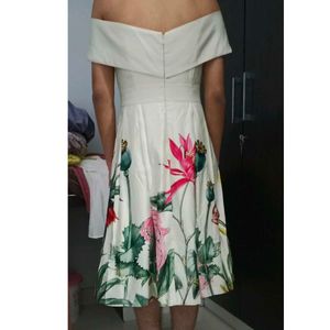 Vero Moda White Floral Dress