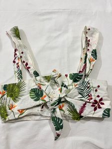 leaf and flower print crop top with side zipper