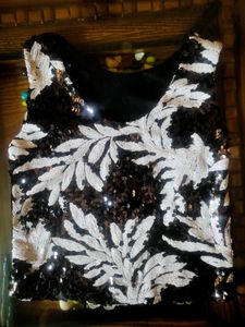Black And White Sequence Top