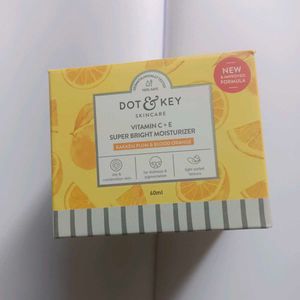 Dot &amp; Key Super Bright Moisturizer