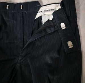 Men&#39;s Dark Grey Pants
