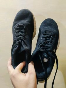 Bond Street By Red Tape . Running Shoes