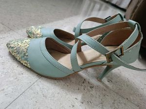 Elegant Heel