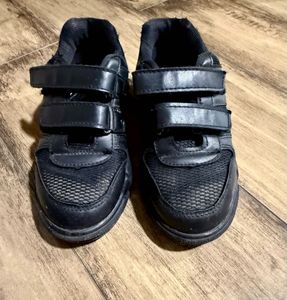 Kids Shoe Bundle - Sneakers and Flip Flops