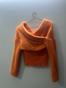 Sweater Off shoulder