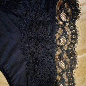 Black Lace Lingerie Set