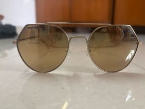 🆕 “Fasttrack” Gold Oval Sunglasses 🕶️