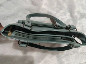 Lady Blink Handbag - Mint Green