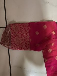 Pink &amp; Green Kurta Set