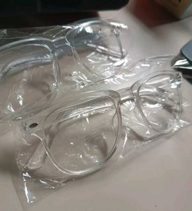 Clear Frame Fashion Glasses
