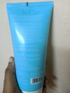 Dot &amp; Key Barrier Repair + Hydrating Face Wash