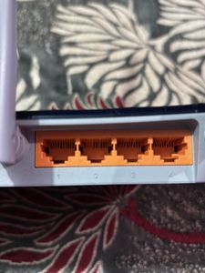 TP-Link Archer C20 Wireless Router 2.4 GHZ, 5 GHz