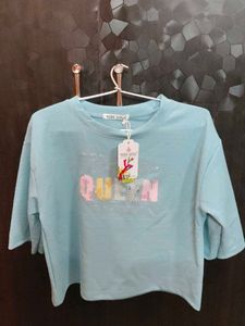 Women&#39;s Top With Tages