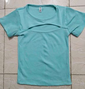 Korean top