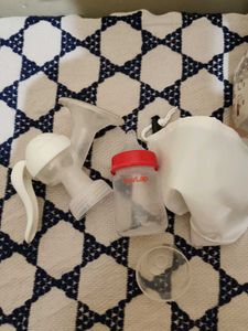 Manual Breast Pump