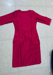 Elegant Pink Embroidered Kurta