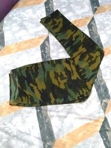 Army Print Legging