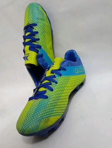XXUMA Football Shoes Size 7
