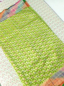 ✨ Vibrant Green &amp; Multicolor Banarasi Saree ✨