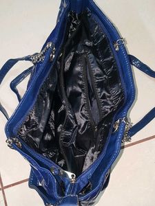 014 Sling Bags