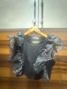 Chic Zara Black Crop Top