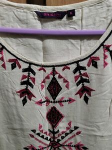 Embroidered kurti with pockets