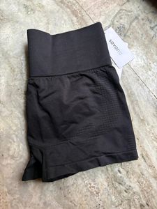 Savana Black Gym Shorts