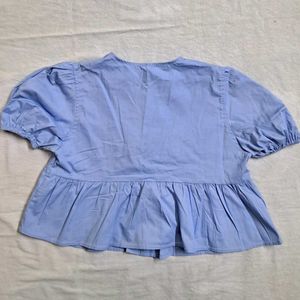 Tie-Up Blacket Top