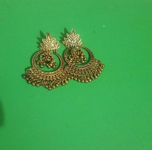 Casual Chandwali Earrings