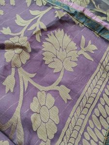 Vintage Floral Print Saree