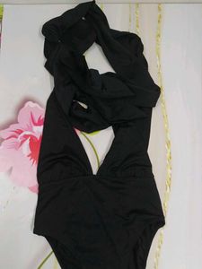 (200)Black One Piece Swimsuit