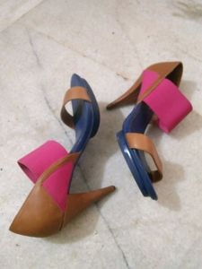 Branded Heels For Slim Feet+Beautiful Top