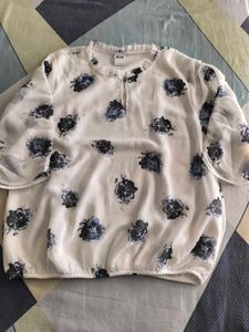 Vero Moda Floral Ruffle Top