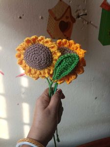 Crochet Sunflower 🌻🌻🌻 (Each 99)