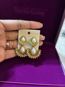 Pearl Drop Earrings