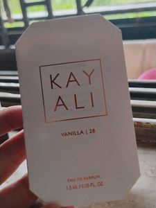 Kayali Vanilla 28