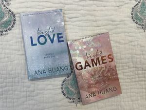 Twisted Love & Games Set