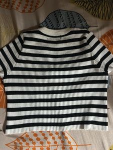 Black And White Top