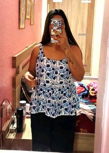 Sleeveless Short Kurti